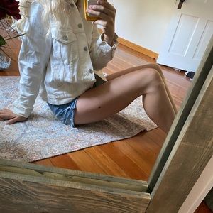 Levi white jean jacket